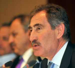 Günay'dan AKM Açıklaması