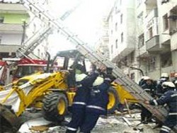 İSKİ Kazısında 1200 Kablo Koptu