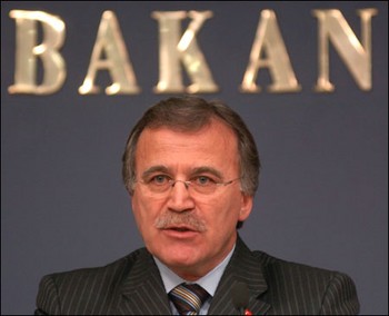 TOKİ Konutlarındaki Mağduriyet için Şahin Devreye Girdi