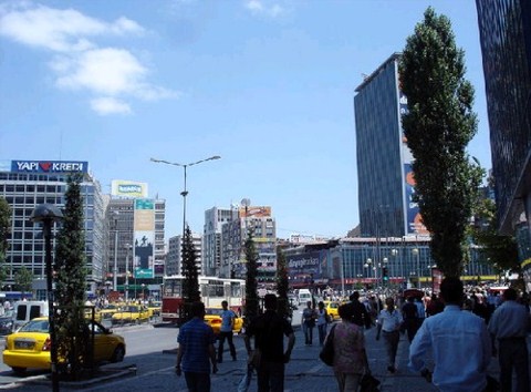Başkent ‘Yeni Bir Kızılay’ Düşündü