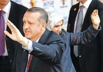 Hükümetten Teğet Geçen Krize Paket