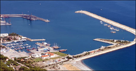 Antalya Limanı Yolcu Salonu Yenileniyor