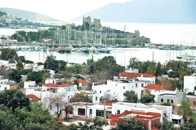 Bodrum'da Herkes Birbirini Gözetleyecek