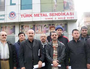 İzmir Demir Çelik Fabrikası İşçilerinden Türk Metal'e Öfke