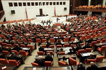 AVM’lerin ‘Darbe Yasası’...