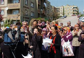 Kocaeli'ndeki Deprem Konutlarında Kira İsyanı