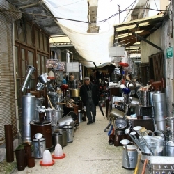 Arasta Ayağa Kalkacak