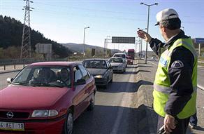 Otoyol Gişelerinde Paralı Geçiş Sona Erdi
