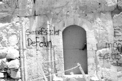'Mor Yakup'ta Çirkin Tehditler