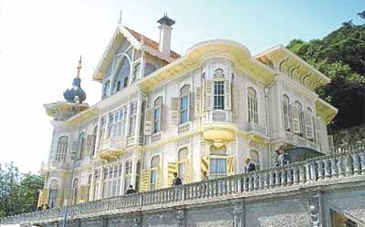 Huber Köşkü Restore Ediliyor