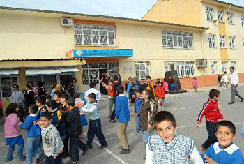 Okul ve Hastaneler hala Büyük Riskte