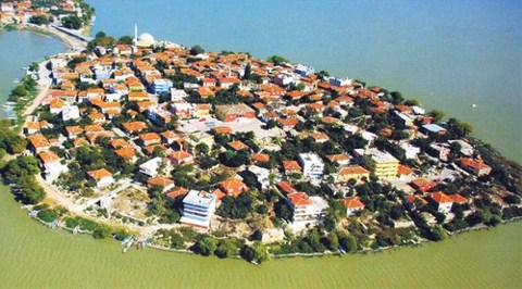 'Uluabat Gölü'nü Denizle Buluşturma Projesi 5 Milyon Yıllık Mirası Öldürür'