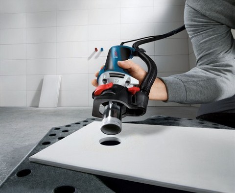 Hızlı, Temiz ve Hassas Fayans Kesimi: ‘Bosch GTR 30 CE Professional’ ve ‘Bosch GTD 1 Professional’