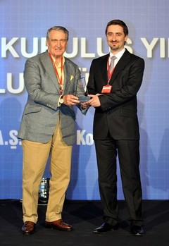 Arçelik 'Buluşma Günü'nde Başarılı Mühendislerini Ödüllendirdi