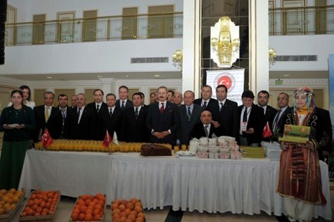 ''Türkmenistan'da 5 Yıl İçinde Toplam 750 Milyon Dolarlık İnşaat Yatırımı Yapılacak''