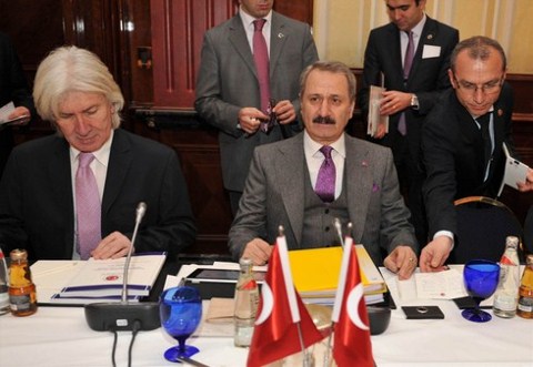 ''Küresel Çapta Marka Değerine Sahip Şirketlerin El Değiştirmesi Fırsat''
