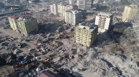 Ebrar Sitesi B Blok ile İlgili 9 Eski Kamu Görevlisi Hakkında Dava Açıldı