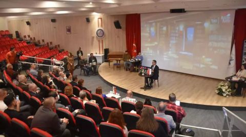 “Sındırgı'da Bir Deprem Daha Yaşanma Tehlikesi Var”