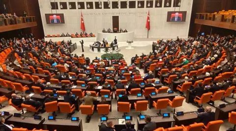 Vakıflarla İlgili Düzenlemeleri İçeren Kanun Teklifi Kabul Edildi
