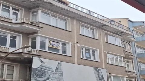 Düşen Parçalarla İki Kişinin Yaralandığı Binanın Sahiplerine Dava Açıldı