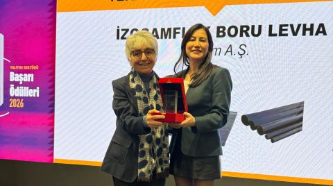 İzocam, İzocamflex İle “Yılın Teknik Yalıtım Ürünü” Ödülünün Sahibi Oldu