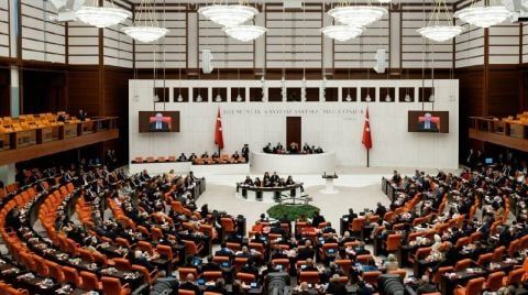 Meclis Gündemindeki Torba Teklife, Özelleştirme Eleştirisi