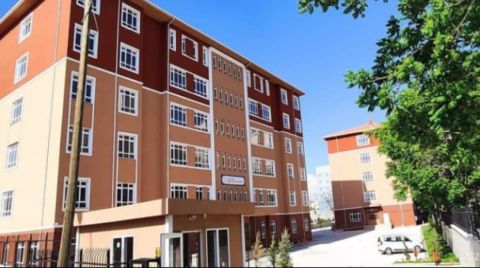 Ruhsatsız Binada Eğitim Sorunu 2,5 Yıldır Çözülmedi