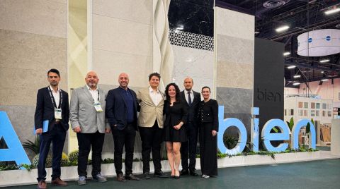 Bien, Coverings 2026’da Yenilikçi Yüzey Teknolojileri ve Güçlü Tasarım Diliyle Öne Çıktı