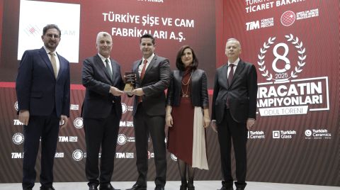 Şişecam İhracat Şampiyonluğunu 3 Ödülle Tescilledi