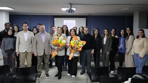 Mimarlık ve Hafıza Panelinde AOÇ’nin Kamusal Mekân Kimliği Masaya Yatırıldı
