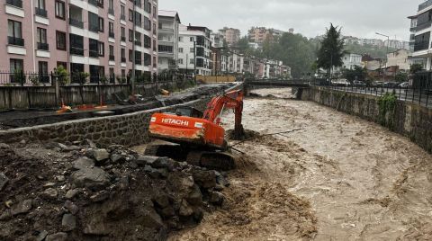 10 Günde 110 Heyelan Meydana Geldi